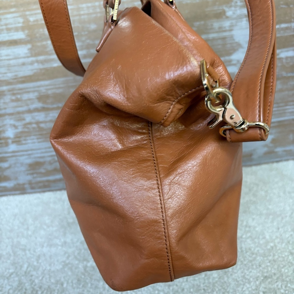 Tory Burch Dena Crossbody Purse Brown Leather Preppy Classic Gold Hardware - Picture 10 of 16